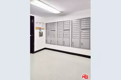 655 S Hope St #1205, Los Angeles, CA 90017 - Photo 27