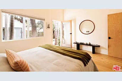 1034 Oakwood Ave, Venice, CA 90291 - Photo 21