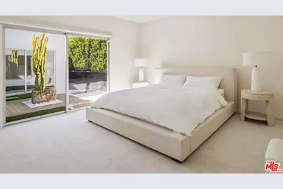340 Trousdale Pl, Beverly Hills, CA 90210 - Photo 19