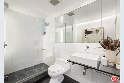 825 Palms Blvd, Venice, CA 90291 - Photo 41