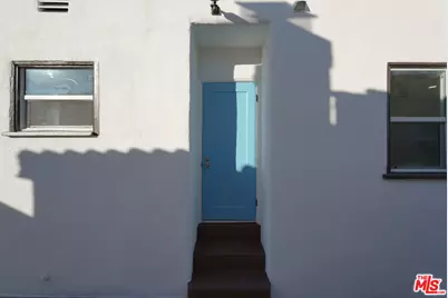 7806 S Denker Ave, Los Angeles, CA 90047 - Photo 45