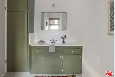 10816 Redmont Ave, Tujunga, CA 91042 - Photo 17