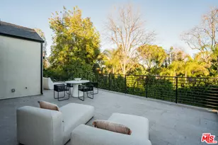 5064 Encino Ave, Encino, CA 91316 - Photo 37