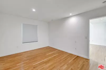 5400 W 82nd St, Los Angeles, CA 90045 - Photo 29