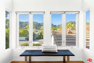 1424 Avenida de Cortez, Pacific Palisades, CA 90272 - Photo 31