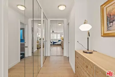 930 3rd St #305, Santa Monica, CA 90403 - Photo 35