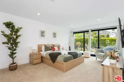 6320 Via Cataldo St, Malibu, CA 90265 - Photo 23