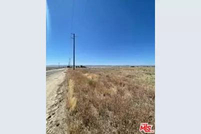 70 W Avenue F 12, Lancaster, CA 93536 - Photo 1