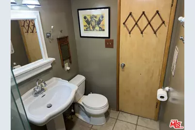 747 Pine Ln, Sugarloaf, CA 92386 - Photo 25