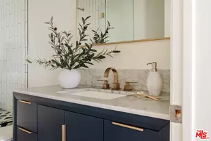 11930 Avon Way, Los Angeles, CA 90066 - Photo 31