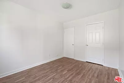 1406 Exposition Blvd, Los Angeles, CA 90018 - Photo 13