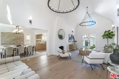216 S Almont Dr, Beverly Hills, CA 90211 - Photo 5
