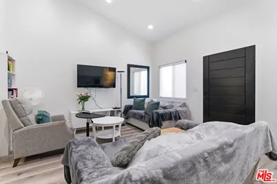 611 N Buena Vista St, Burbank, CA 91505 - Photo 19