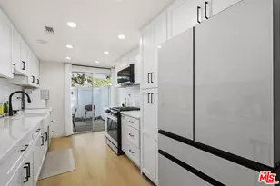 18175 Andrea Cir, Northridge, CA 91325 - Photo 11