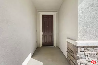 1735 W Newgrove St, Lancaster, CA 93534 - Photo 3