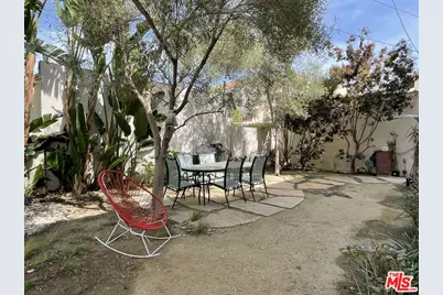 4761 W 12th St, Los Angeles, CA 90019 - Photo 47