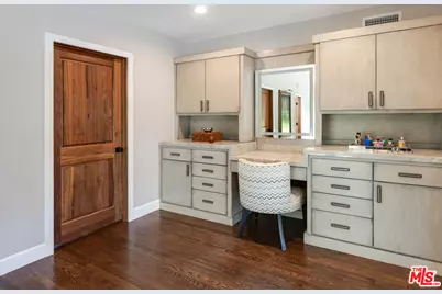 1009 Jeannette Ave, Thousand Oaks, CA 91362 - Photo 17