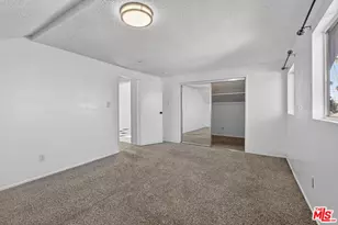 4431 S Wilton Pl, Los Angeles, CA 90062 - Photo 27