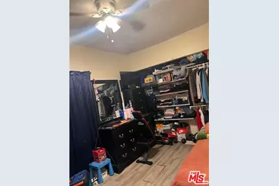 4911 S Normandie Ave, Los Angeles, CA 90037 - Photo 11