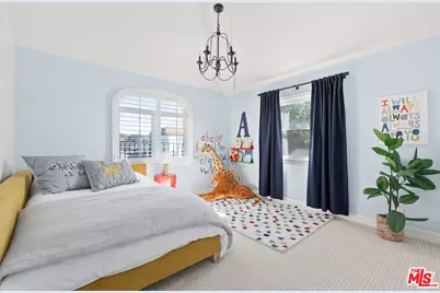 7427 Henefer Ave, Los Angeles, CA 90045 - Photo 23