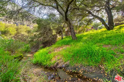 19511 Sunken Trl, Topanga, CA 90290 - Photo 47