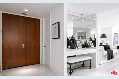 10350 Wilshire Blvd #404, Los Angeles, CA 90024 - Photo 3