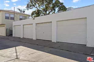 8018 S New Hampshire Ave, Los Angeles, CA 90044 - Photo 21