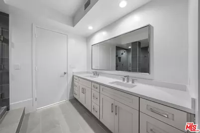 235 S Tower Dr #106, Beverly Hills, CA 90211 - Photo 29