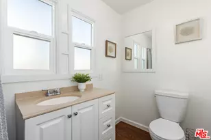 811 E Nutwood St, Inglewood, CA 90301 - Photo 13