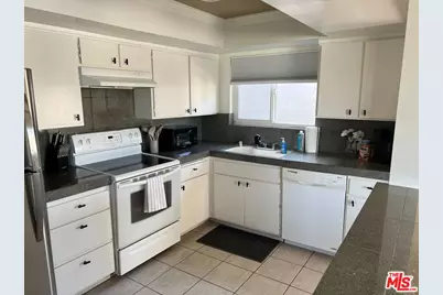 332 Culver Blvd, Playa del Rey, CA 90293 - Photo 41