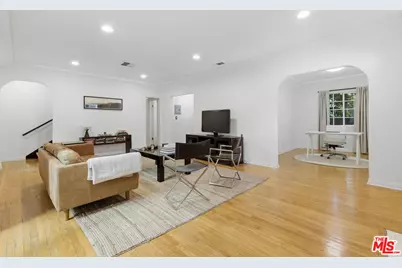 837 Westmount Dr, West Hollywood, CA 90069 - Photo 39