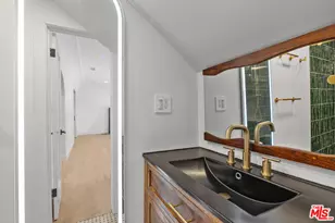 837 Westmount Dr, West Hollywood, CA 90069 - Photo 33