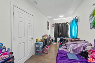 1325 E Adams Blvd, Los Angeles, CA 90011 - Photo 17