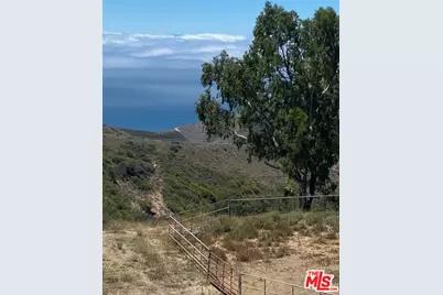 9402 Houston Rd, Malibu, CA 90265 - Photo 9