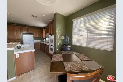 43637 59th St, Lancaster, CA 93536 - Photo 9