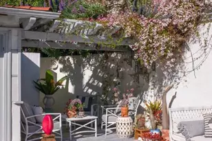 2331 Outpost Dr, Los Angeles, CA 90068 - Photo 17