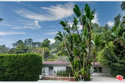 2331 Outpost Dr, Los Angeles, CA 90068 - Photo 29