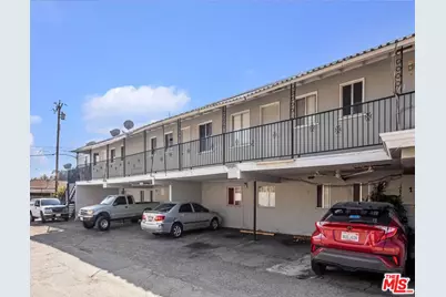 902 E 17th St, Santa Ana, CA 92701 - Photo 9