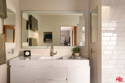 161 N Garden St, Ventura, CA 93001 - Photo 51