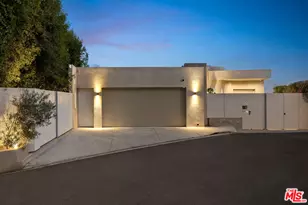 7882 Fareholm Dr, Los Angeles, CA 90046 - Photo 7