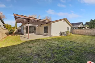 25443 Via Labrada, Valencia, CA 91355 - Photo 5