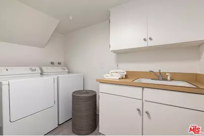 2253 Century Hl, Los Angeles, CA 90067 - Photo 25
