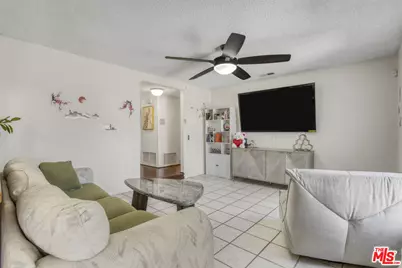 37443 Yorkshire Dr, Palmdale, CA 93550 - Photo 13