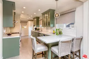 5744 Wilkinson Ave, Valley Village, CA 91607 - Photo 5