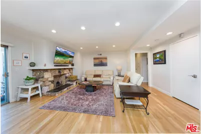 5744 Wilkinson Ave, Valley Village, CA 91607 - Photo 3