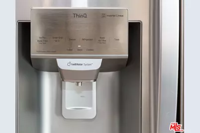 5744 Wilkinson Ave, Valley Village, CA 91607 - Photo 13