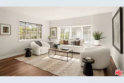 2939 S Oakhurst Ave, Los Angeles, CA 90034 - Photo 9
