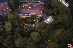 10770 Chalon Rd, Los Angeles, CA 90077 - Photo 35