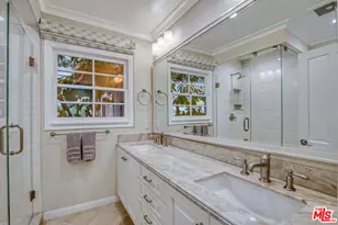 3690 Crownridge Dr, Sherman Oaks, CA 91403 - Photo 27