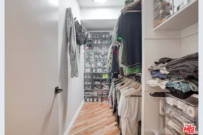 910 E Palm Canyon Dr #102, Palm Springs, CA 92264 - Photo 17